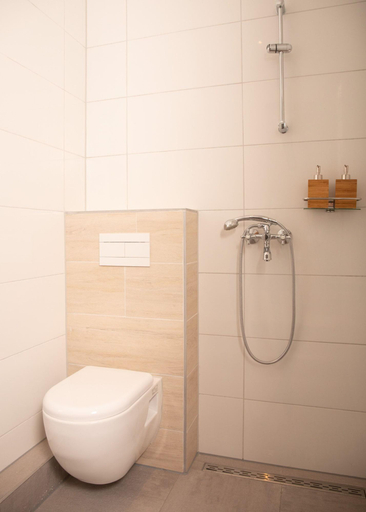 Bathroom 5, House of Tulips, Hillegom