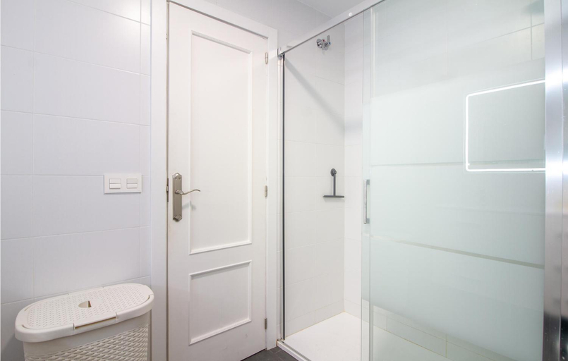 Bathroom 2, Awesome Apartment In Santa Pola With Wifi, Alicante