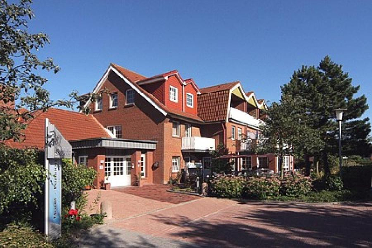 Exterior & Views, Hotel-Pension Stortebeker, Wittmund
