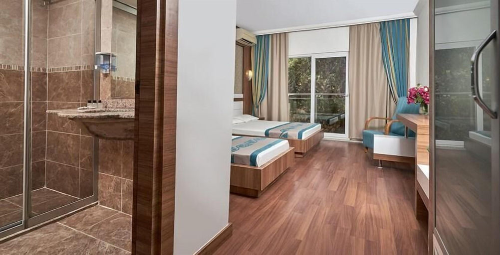 Bathroom, Luca Beach Sorgun Hotel, Manavgat