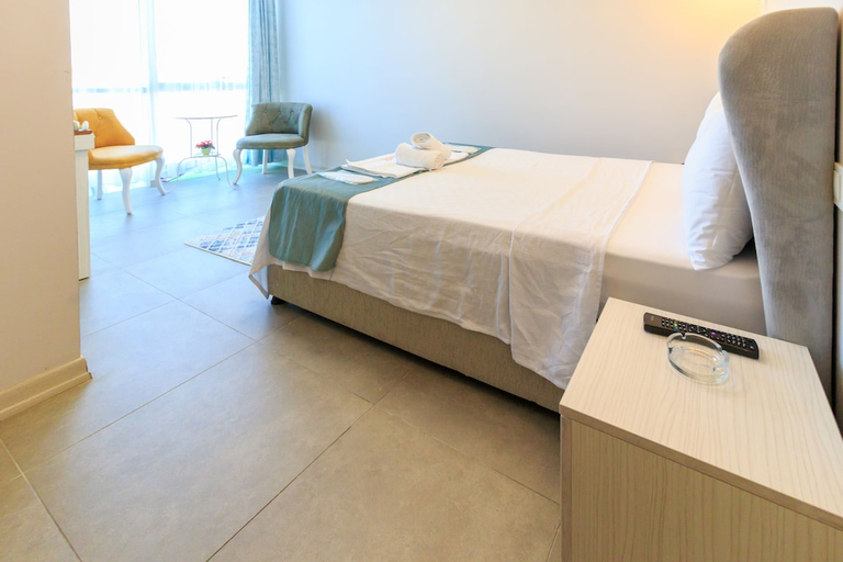 Bedroom 3, Nar Palace, Maltepe