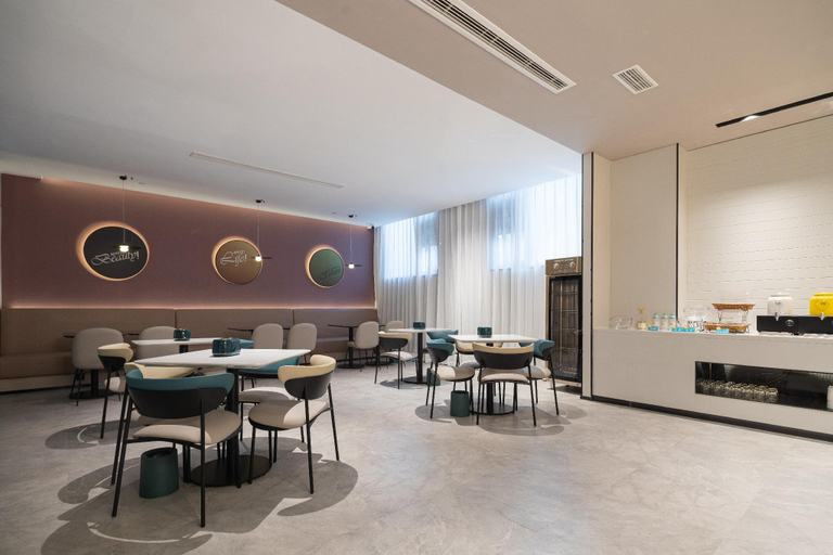 Others 5, Nihao Hotel Anyang Linzhou Bus Station, Anyang