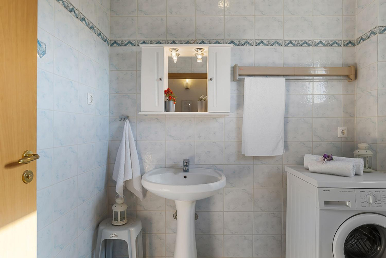 Bathroom 2, Villa Diana BY APOKORONAS-VILLAS, Crete