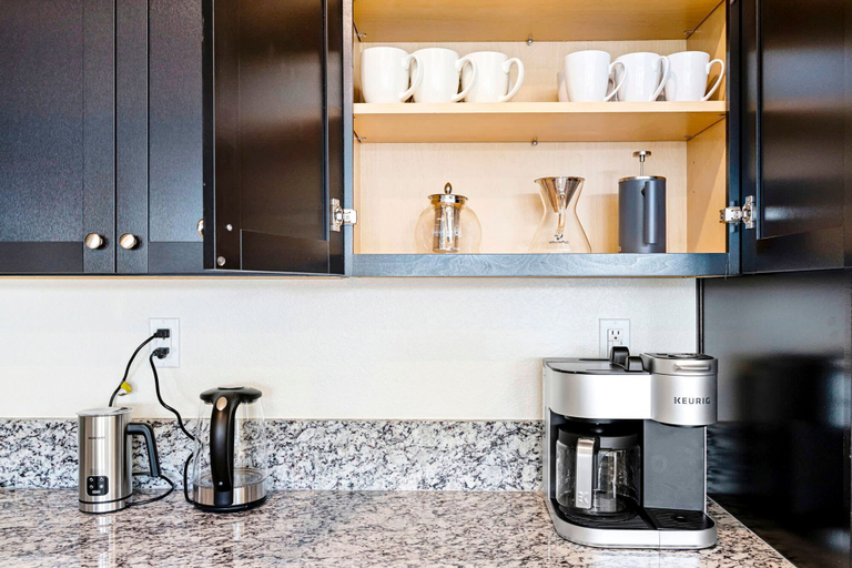 Others 3, Stylish Sleek 4BR Nevada Home Near Downtown Reno, Washoe
