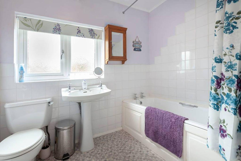 Bathroom 3, Ceilidh Cottage, North Yorkshire