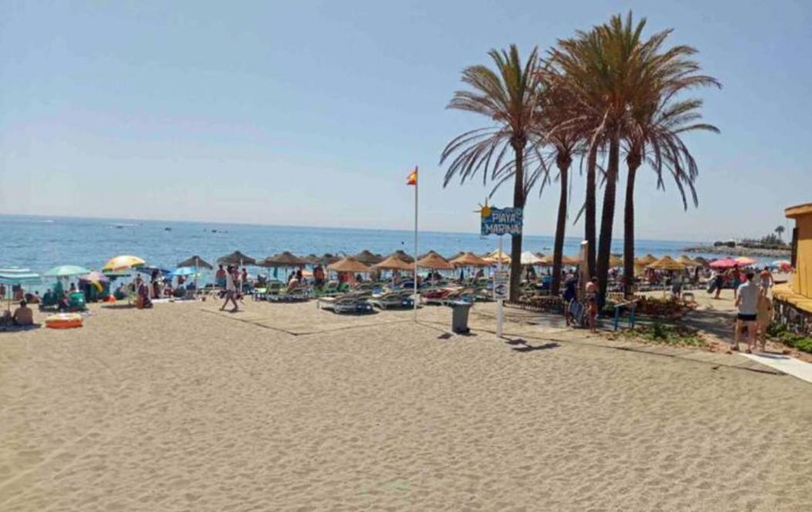 3, Apartamento con parking con piscina junto a la playa, Málaga