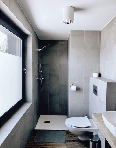 Bathroom 4, Wygodne Pokoje H114, Tarnowskie