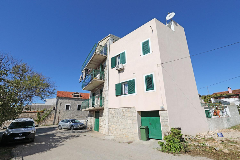 Others 2, Apartments Anita, Vodice