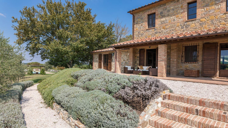 PODERE DI SALCI 10, Emma Villas, Perugia