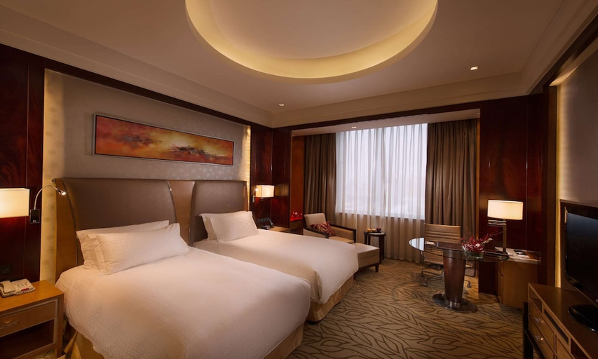 Bedroom 2, DoubleTree by Hilton Qinghai Golmud, Haixi Mongol and Tibetan
