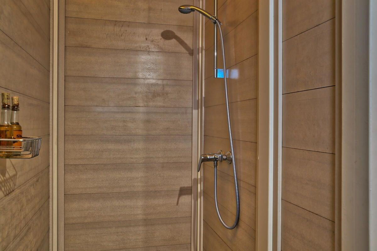 Bathroom, Spitzkoppen Lodge, Daures