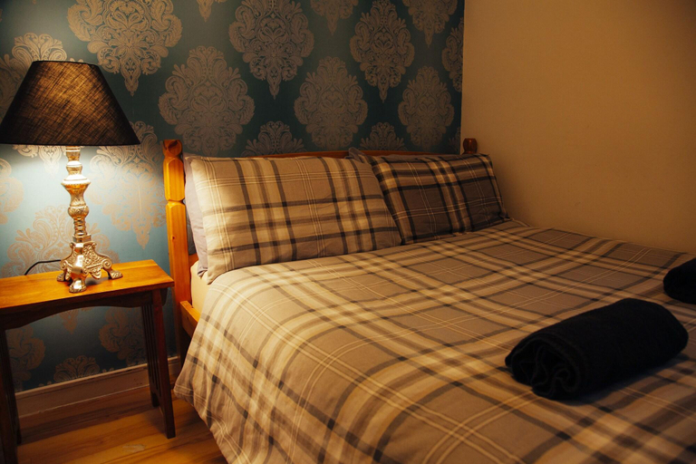 Room 3, Hoppo , Edinburgh