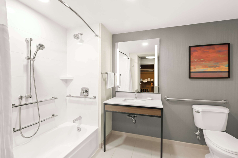 Bathroom 4, Hilton Garden Inn San Mateo, San Mateo