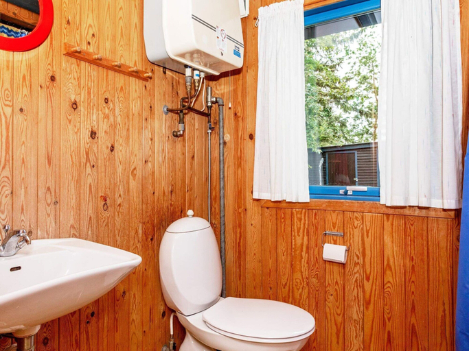 Bathroom, 5 Person Holiday Home in Hojslev, Skive