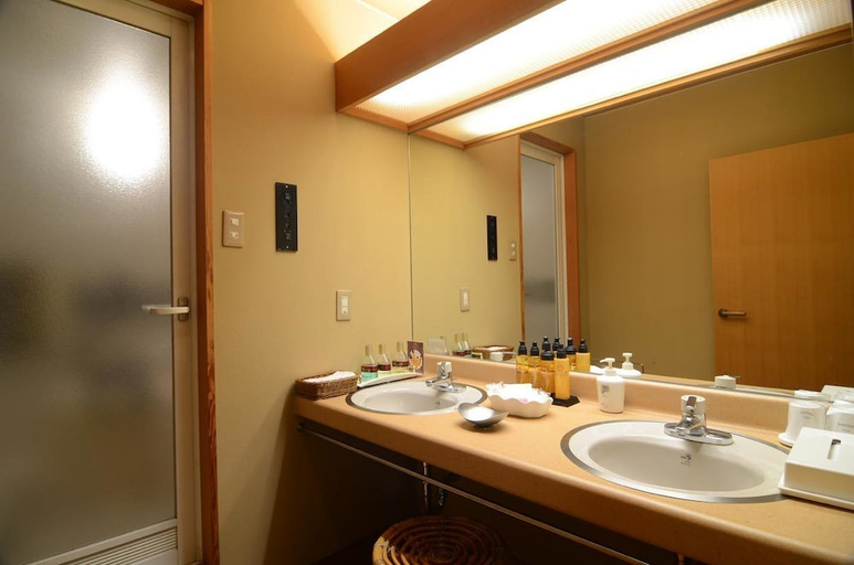 Bathroom 2, INATORI TOKAI HOTEL YUEN, Higashiizu
