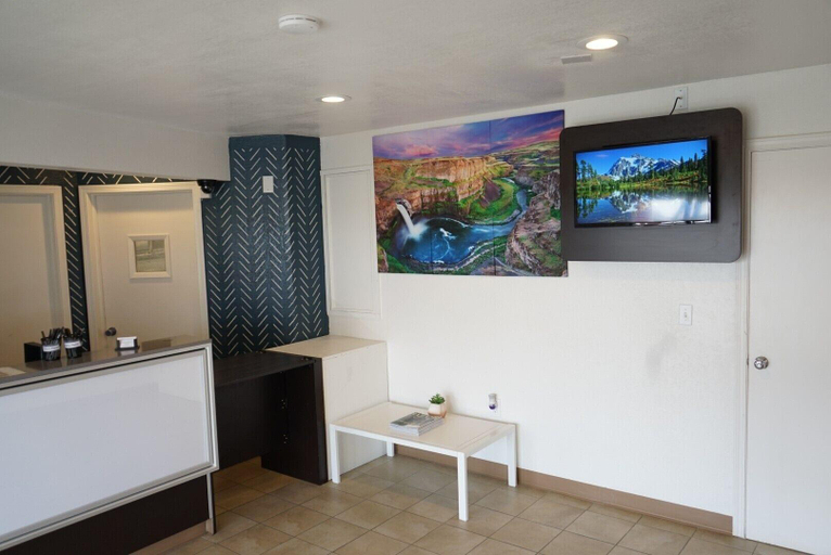 Public Area 2, Othello Inn And Suites, Adams