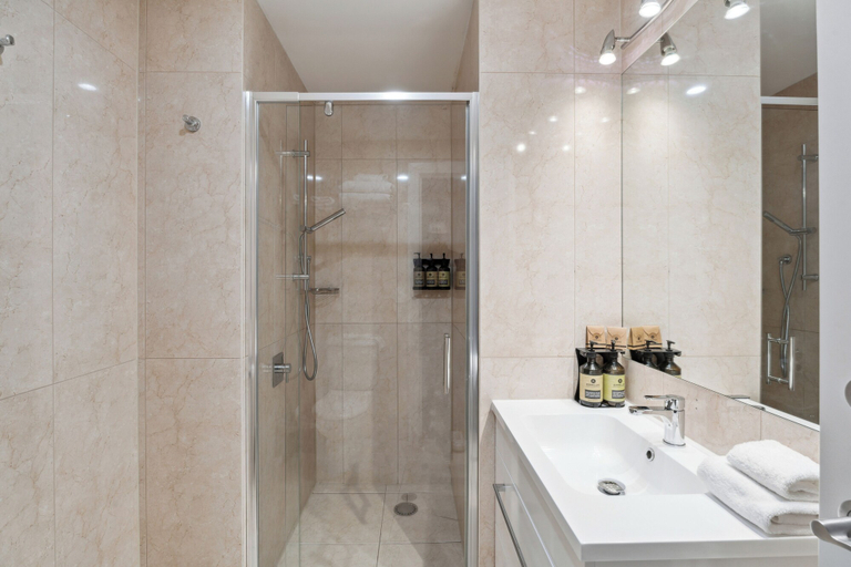 Bathroom, The Beacon - Town Centre Apartment 620, Queenstown-Lakes
