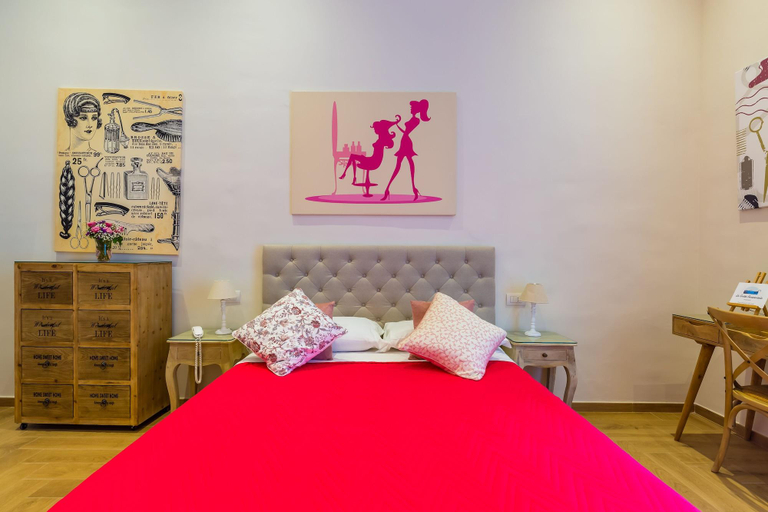 Bedroom 4, La Gatta Cenerentola Rooms, Napoli