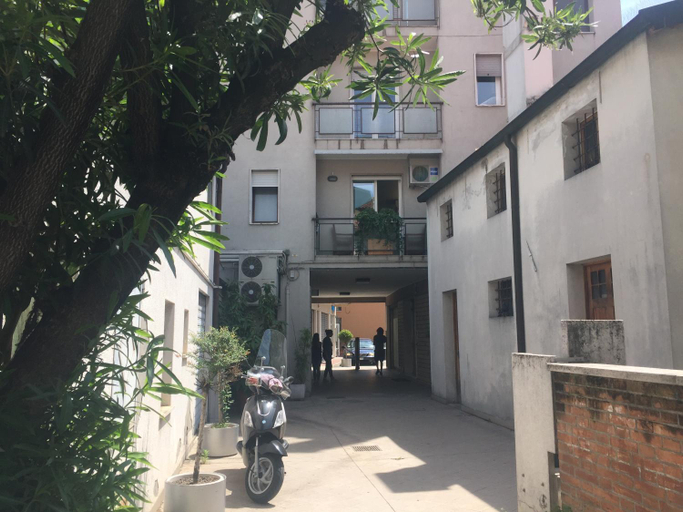 Others 3, Residenza Giacomuzzi, Venezia