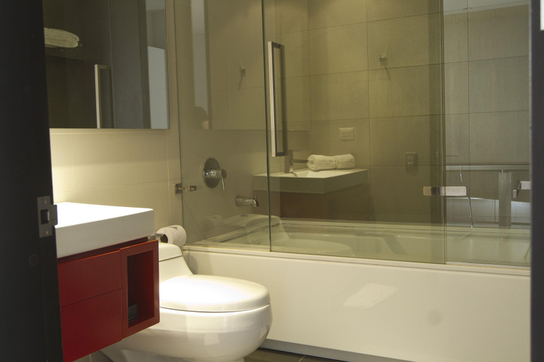 Bathroom 4, Central Apartamentos, Santafé de Bogotá