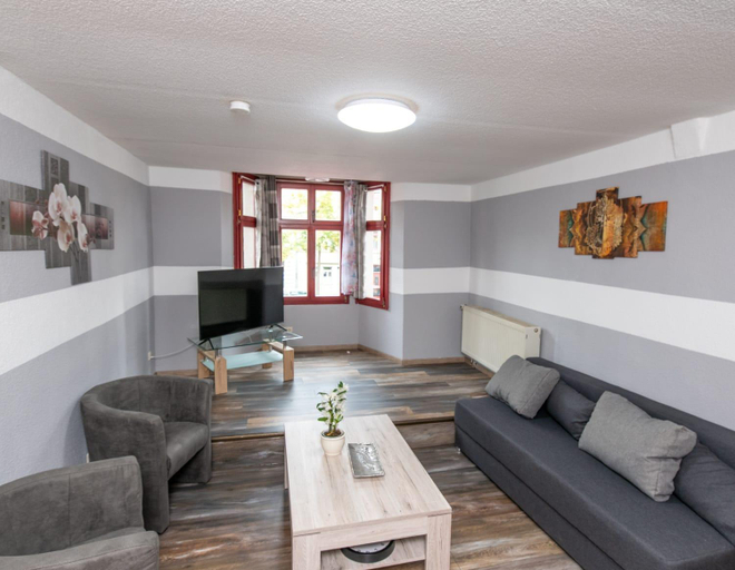 Others 5, Lindenring Pension, Burgenlandkreis