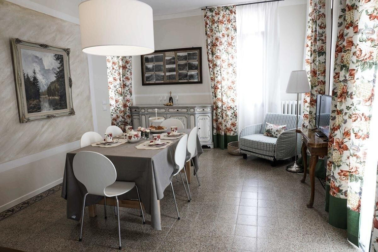 Bedroom 4, Prosecco Collalto Lodge, Treviso