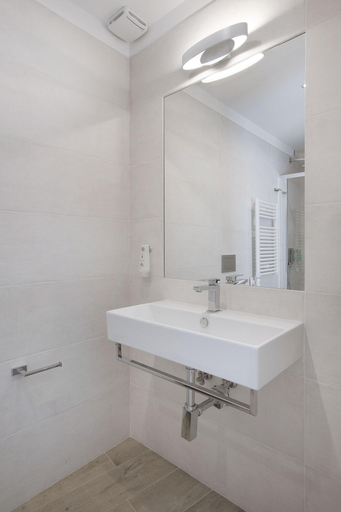 Bathroom 3, Residence Dolcemare, Savona