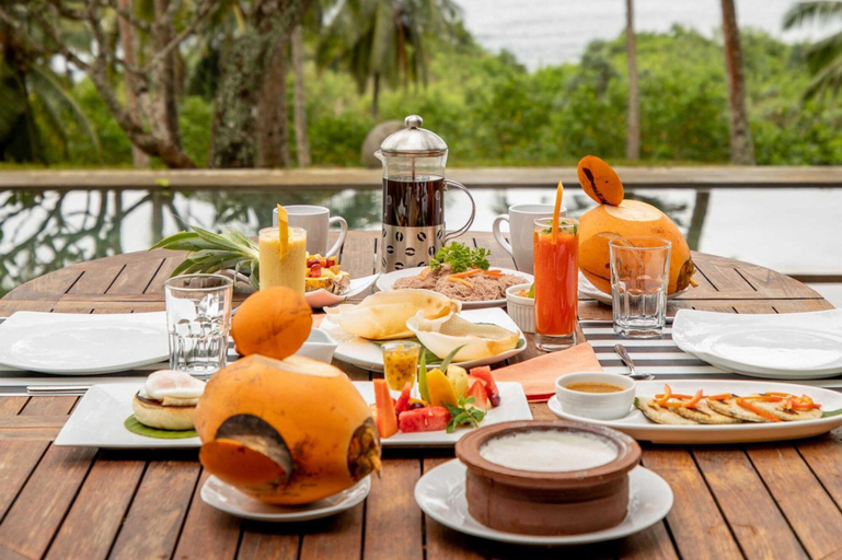 Food & Drinks 5, Sustainably Designed Villa Overlooking Indian Ocean, Tangalle