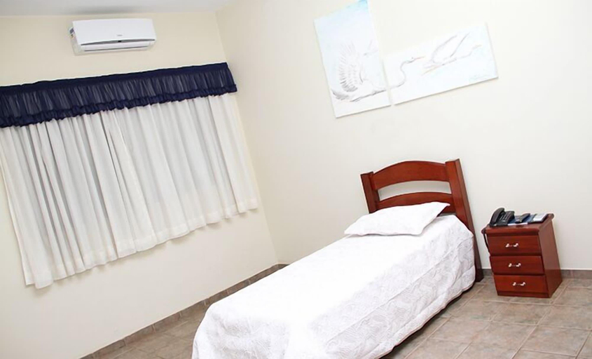 Bedroom 3, Grandes Lagos Park Hotel, Jales
