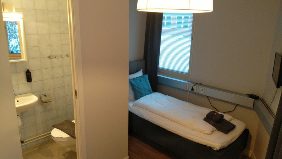 Bathroom 4, Hotell Charlotte / Stella, Uppsala