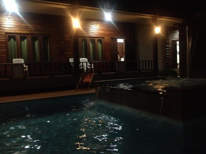 Swimming Pool 1