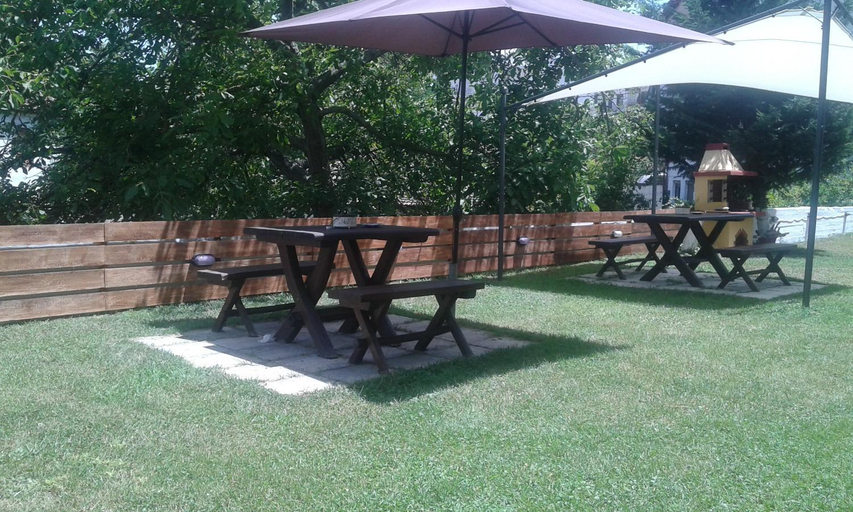 Others 4, Villa Pavlina, Central Macedonia