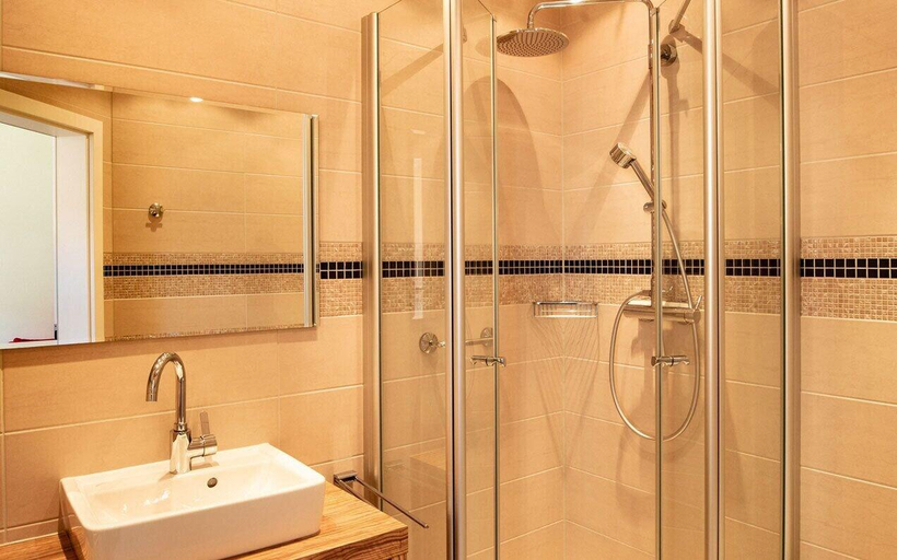 Bathroom 5, Hotel Mosella, Cochem-Zell
