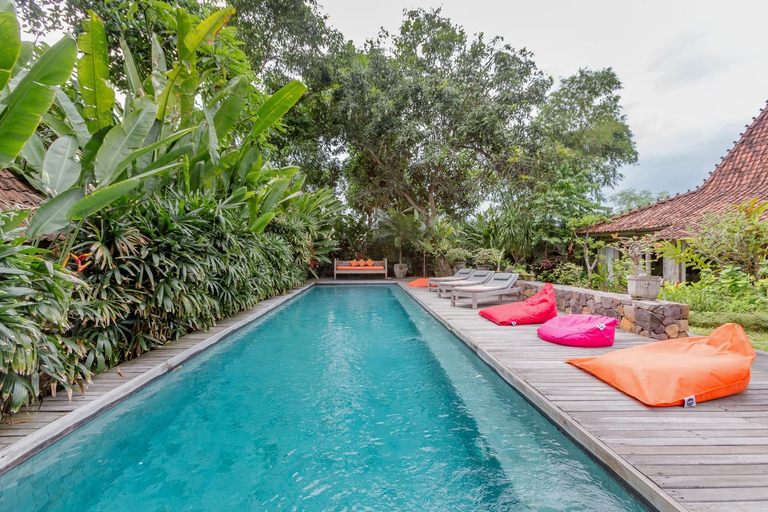 Swimming Pool 11
