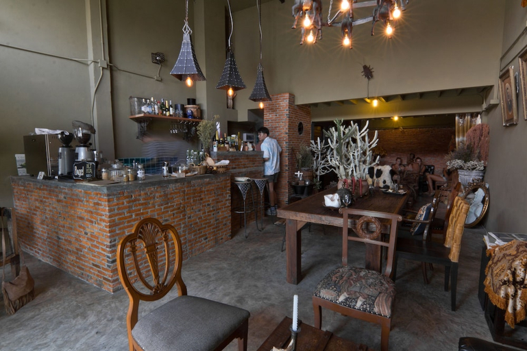 Food & Drinks 4, 3Laan House, Muang Chiang Mai