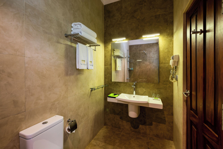 Bathroom 5, The Thinnai Hotel, Nallur
