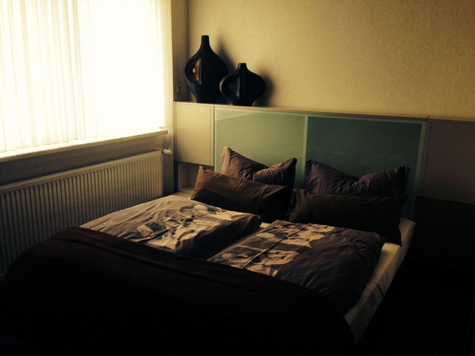 Bedroom 3, Moness Hotel Und Kaffeera Sterei, Burgenlandkreis
