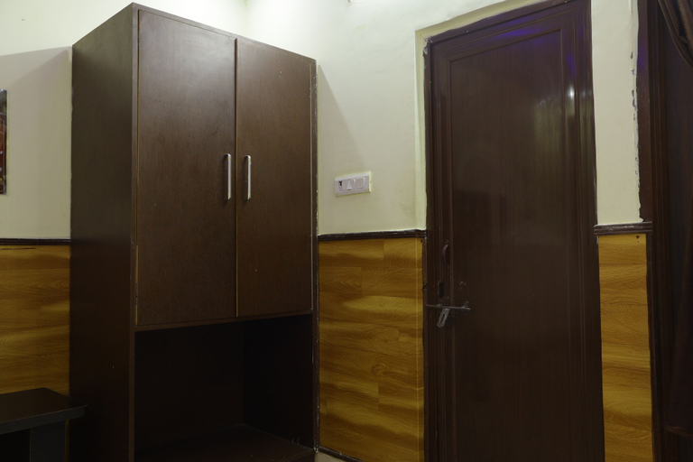 Others 5, TRPOTEL SUBMANGAL, Gwalior