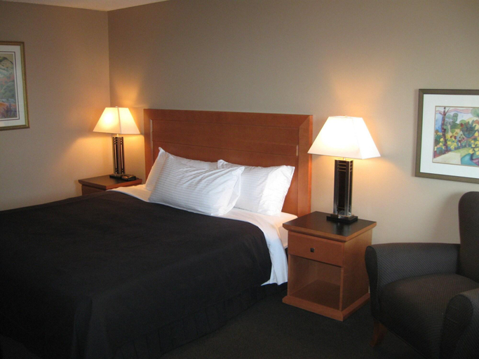 Bedroom 4, Royal Hotel, Division No. 10
