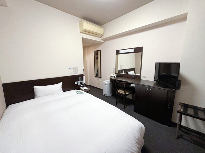Bedroom 3, Hotel Route Inn Sakaidekita Inter, Sakaide