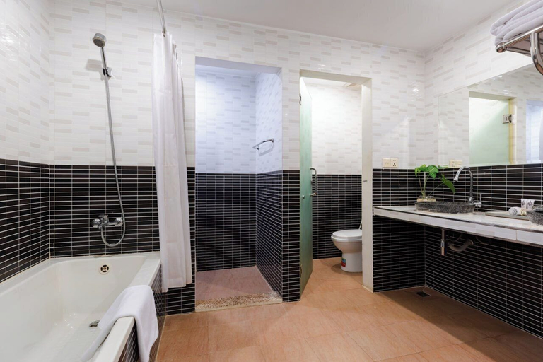 Bathroom 4, Siem Reap Comfort Boutique, Siem Reap