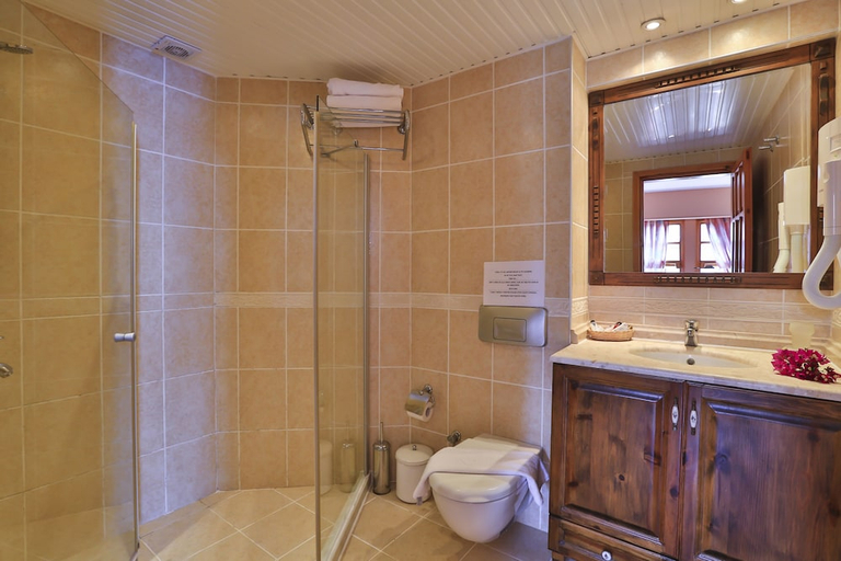 Bathroom 4, Villa Hotel Tamara, Kaş