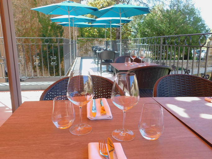 Food & Drinks 5, Hotel Restaurant Des Augustins, Dordogne