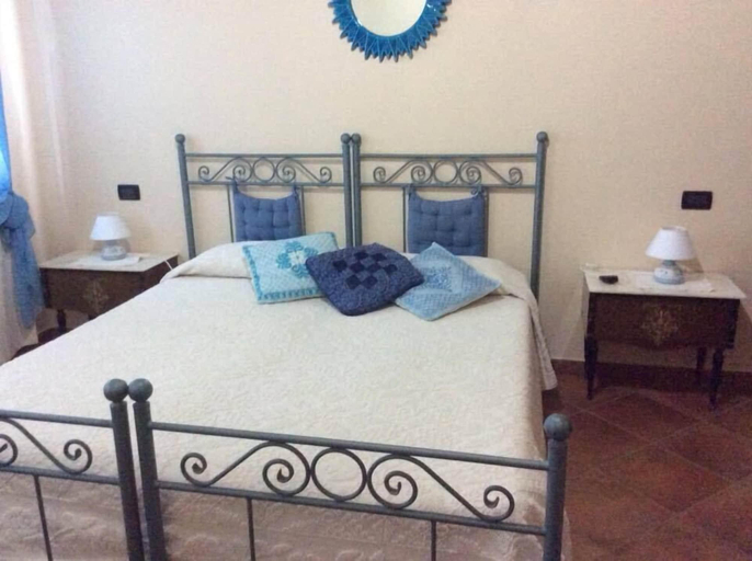 Bedroom 2, Tenuta Don Ballore, Nuoro