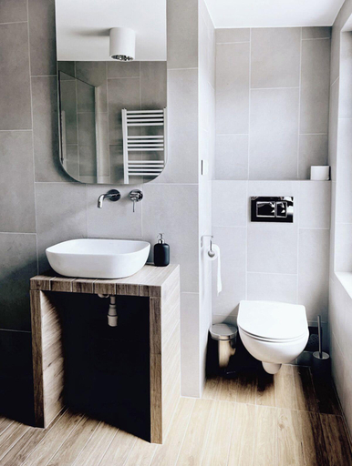 Bathroom 4, Wygodne Pokoje H114, Tarnowskie