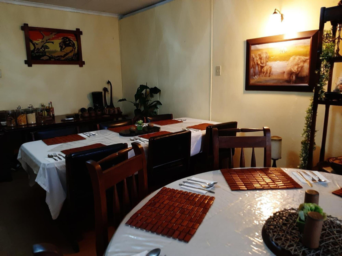 Food & Drinks 5, Zebra Guest House, Waterberg