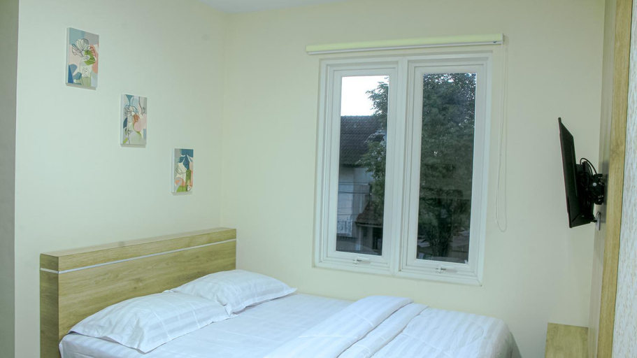 Bedroom 12