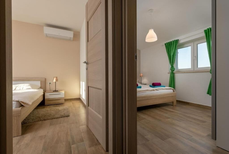 Bedroom 3, Villa Vor Ort, Vižinada