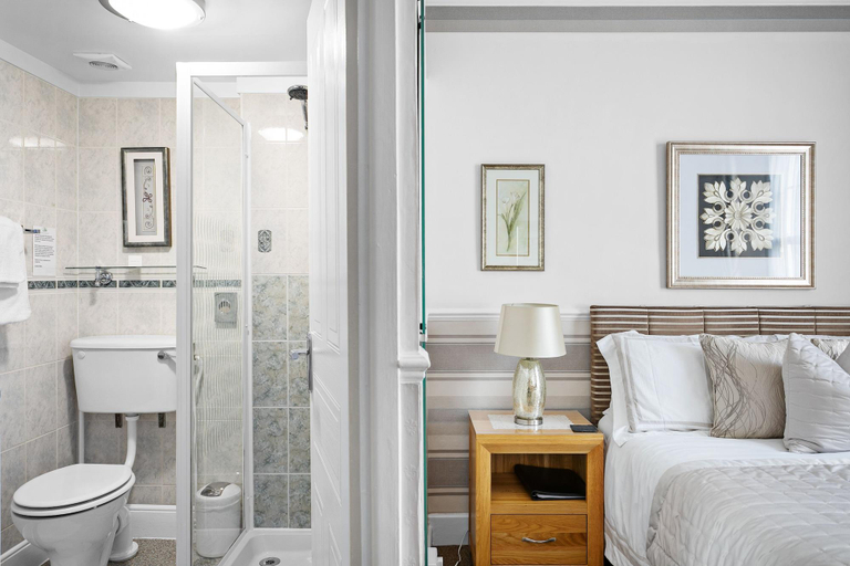 Bathroom 4, Kethla House, Torbay