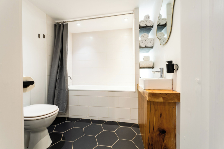Bathroom 3, Hideout by Stay Lagom, Causeway Coast and Glens